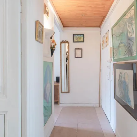 Lejlighed La Porte Bleue Furnished Flat *