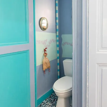 La Porte Bleue Furnished Flat Lejlighed